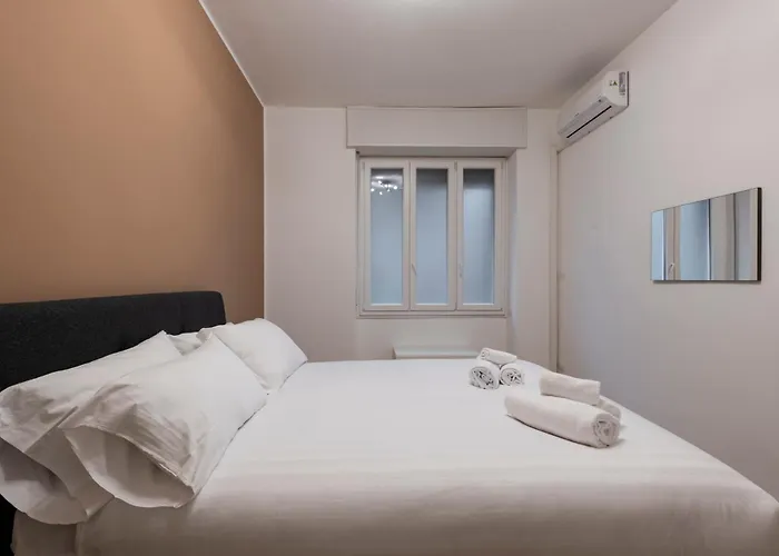 Corso Garibaldi 64 - Living Milan